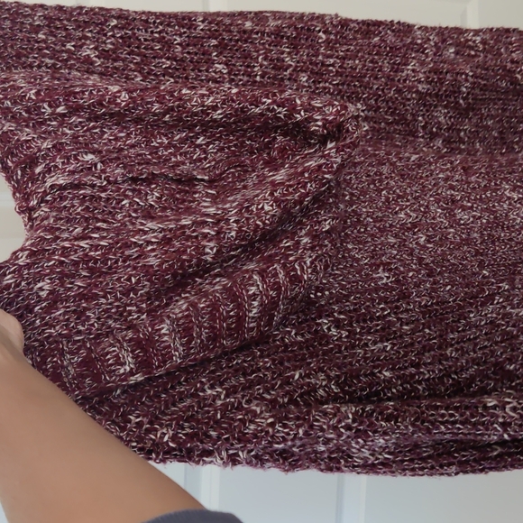 Cardigan - Picture 2 of 3